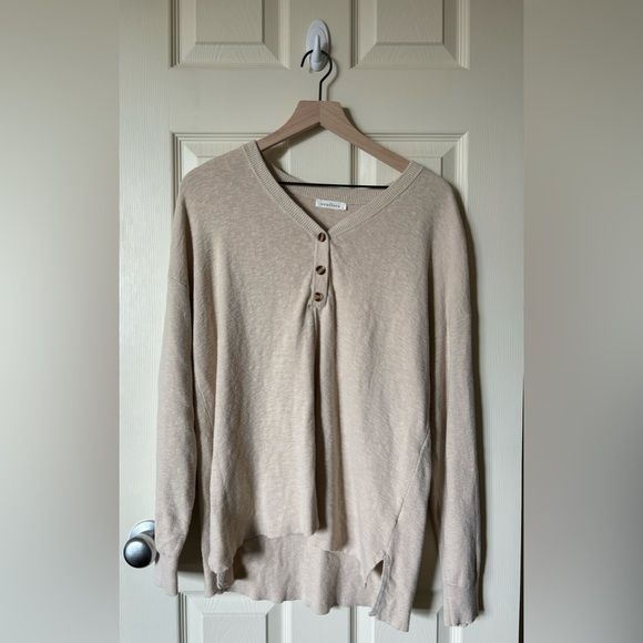 Neuflora Lewiston Sweater - Picture 1 of 3